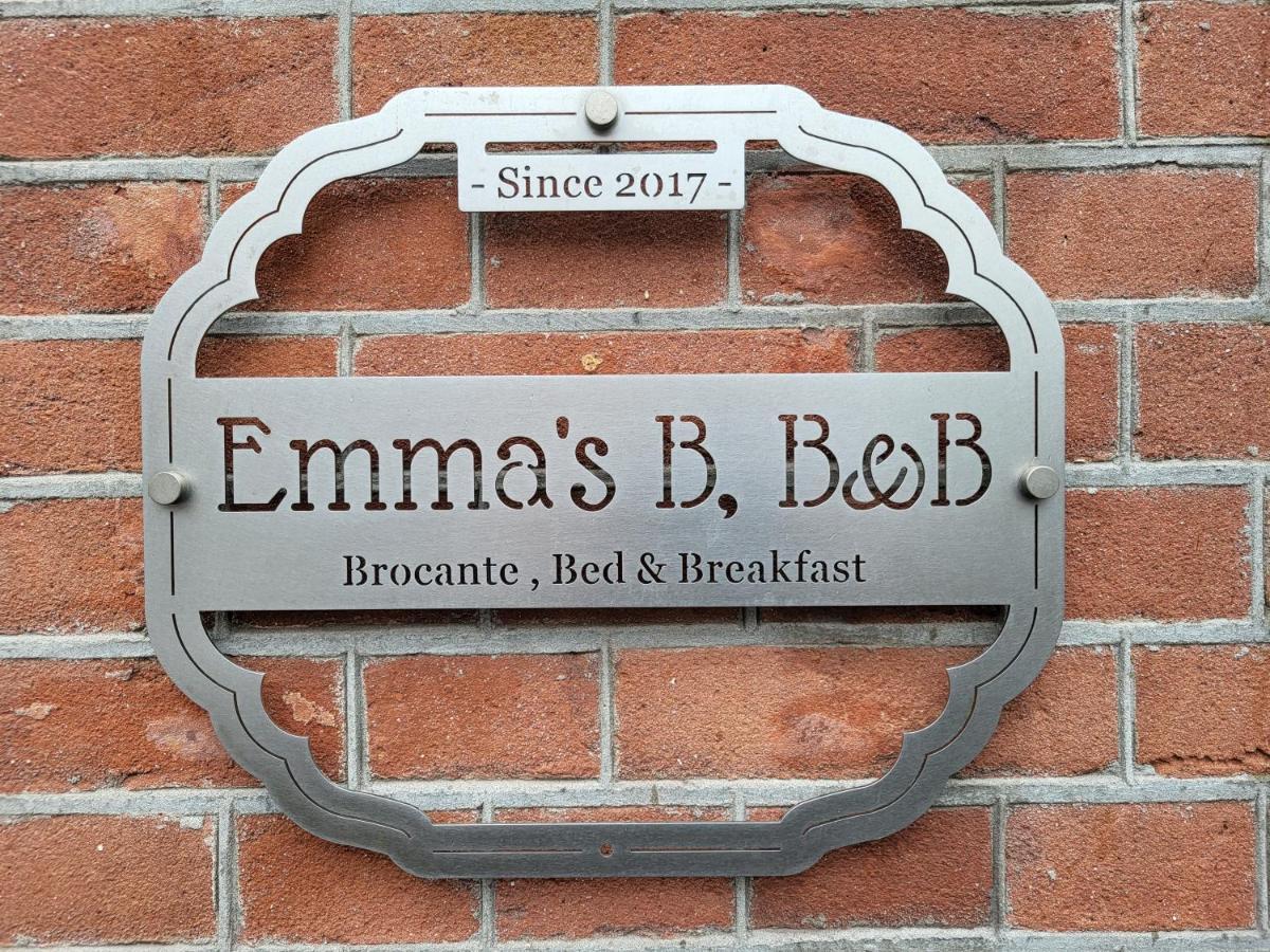 Emma's 3*